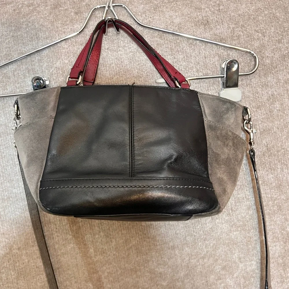 Coach Satchel Handbag Women Small Black Leather Suede Quilted Red Crossbody